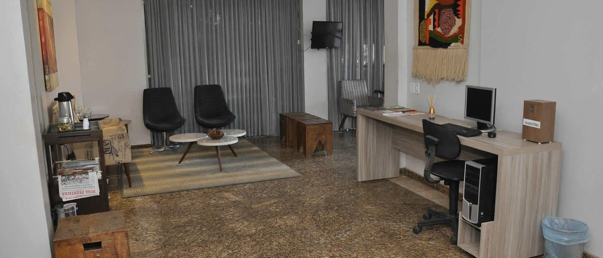 Center Apart Hotel Барейрас Екстериор снимка